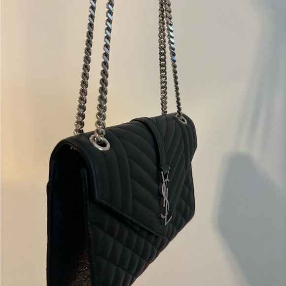 Black YSL envelope bag - Picture 4 of 5